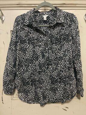 intro. Black and White Abstract Print Button-Down Shirt